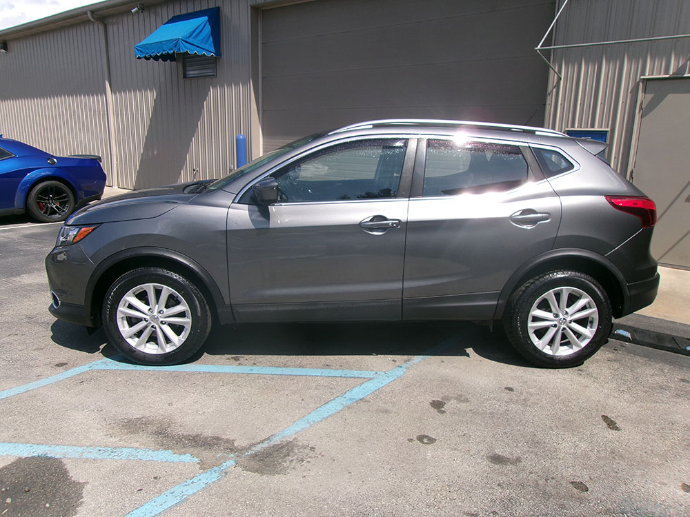 
								NISSAN ROGUE SPORT full									