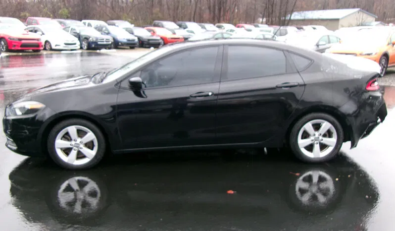 
								2016 Dodge Dart SXT full									