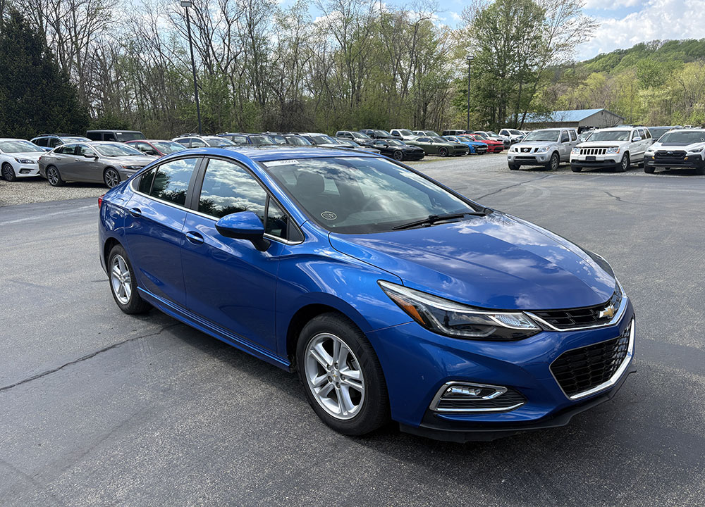 
								CHEVROLET CRUZE LT full									