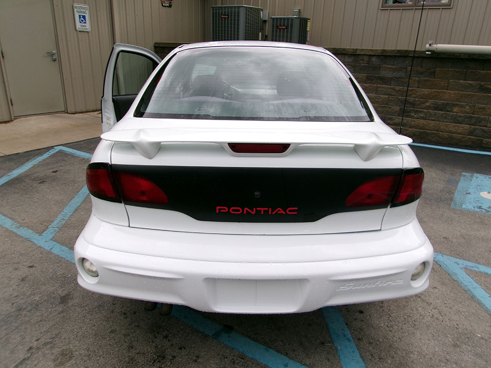 
								PONTIAC SUNFIRE SE full									