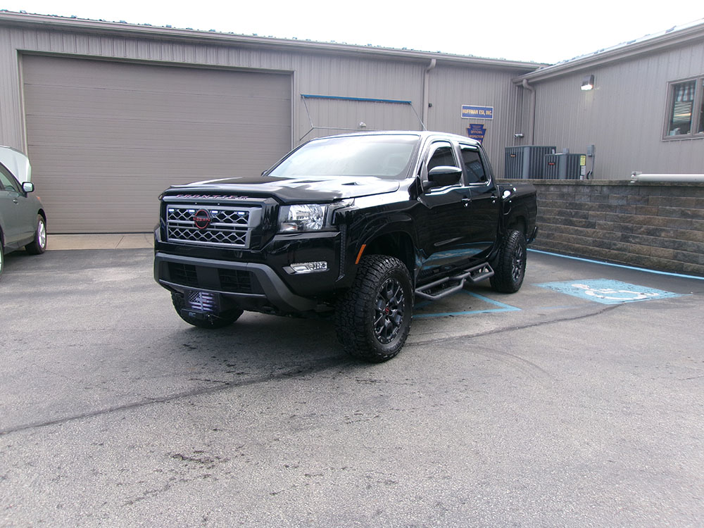 
								NISSAN FRONTIER SV CREW CAB full									