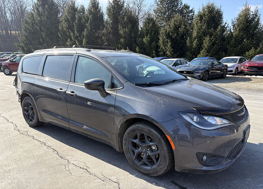 
								CHRYSLER PACIFICA TOURING PLUS full									