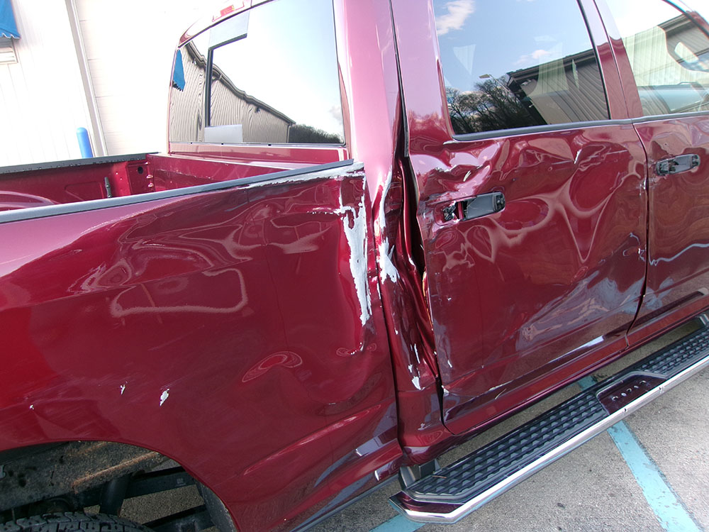 
								RAM 2500 TRADESMAN CREW CAB full									