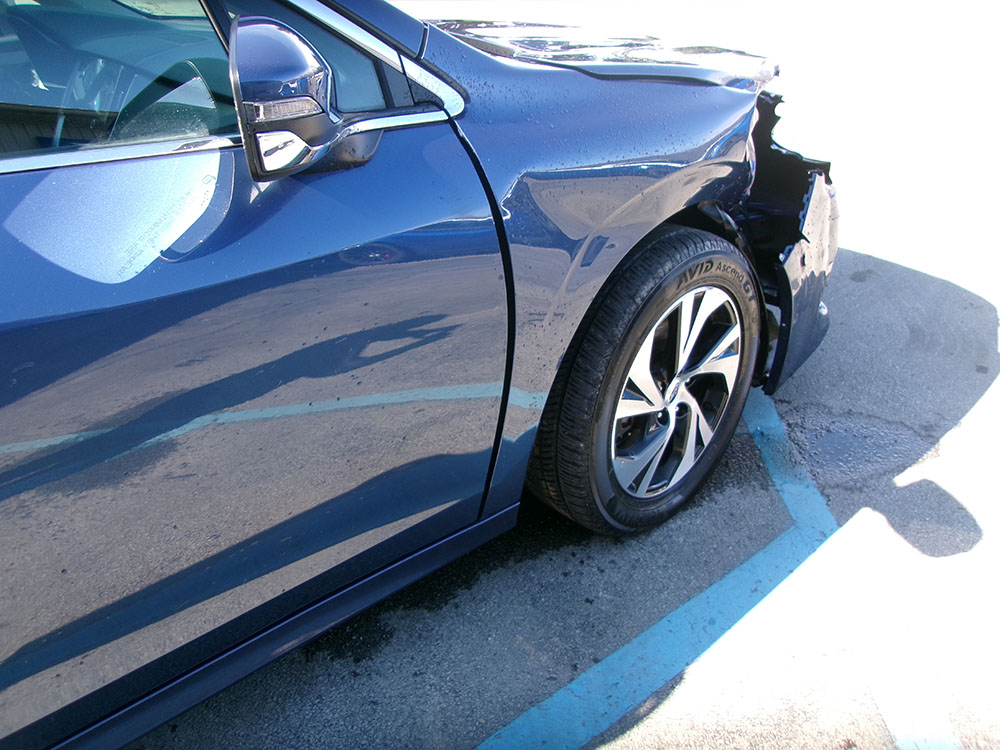 
								SUBARU LEGACY PREMIUM full									