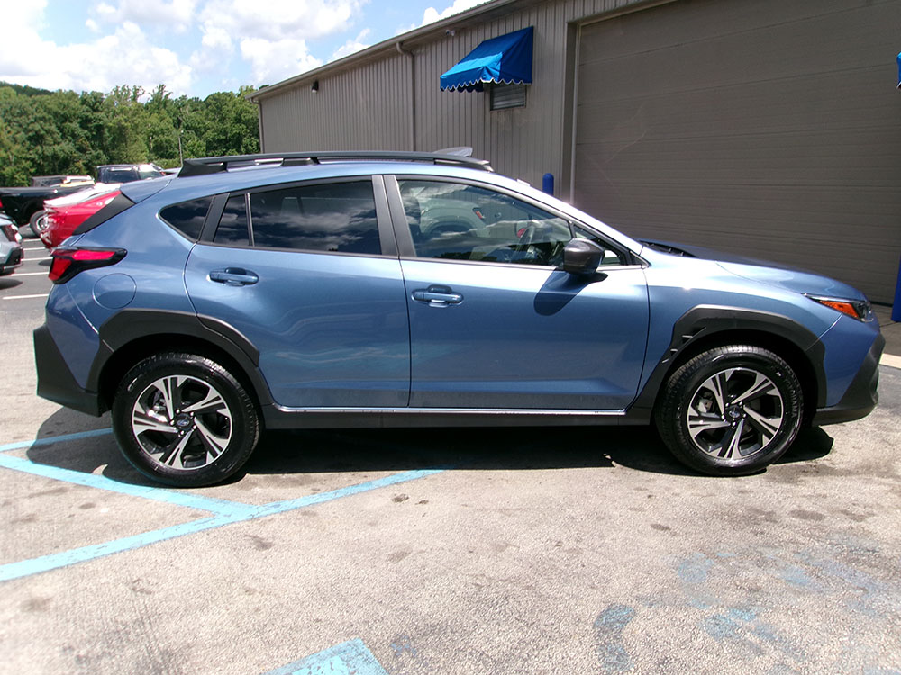 
								2024 Subaru Crosstrek Premium full									