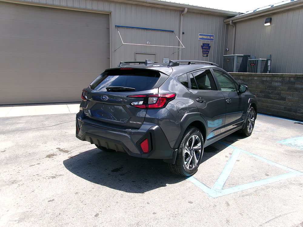 
								2024 Subaru Crosstrek Premium full									
