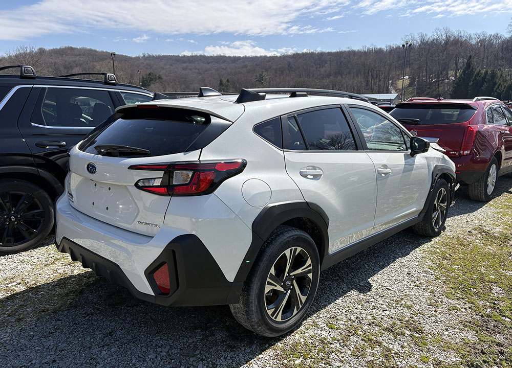 
								SUBARU CROSSTREK PREMIUM full									