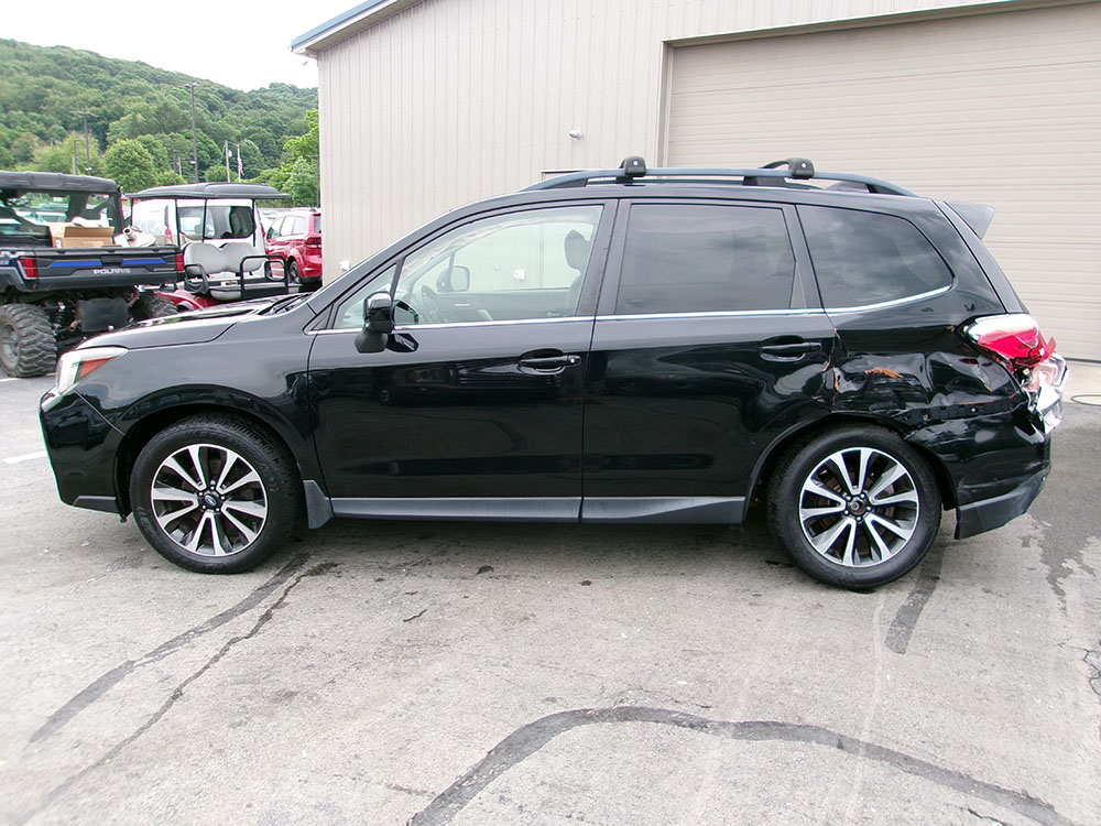 
								2017 Subaru Forester XT Premium full									