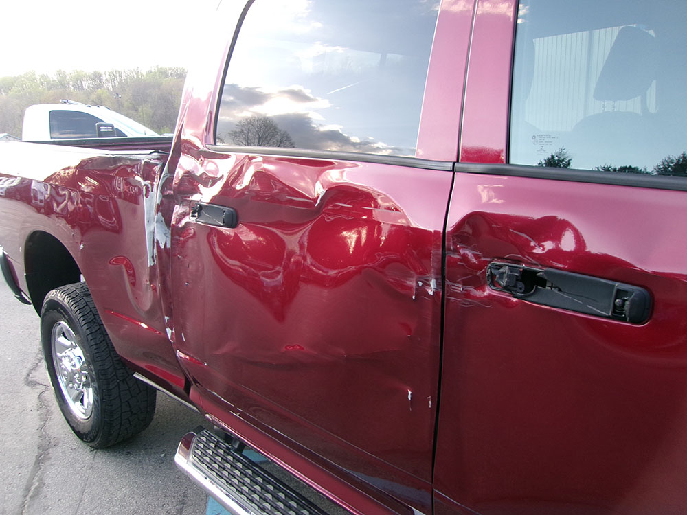 
								RAM 2500 TRADESMAN CREW CAB full									