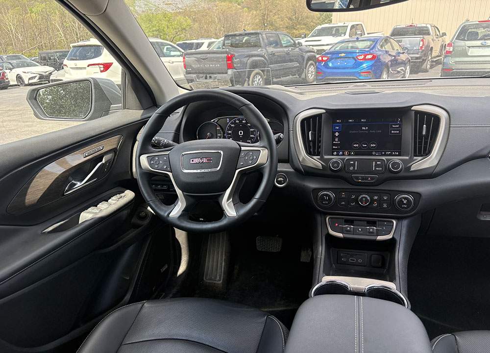 
								GMC TERRAIN DENALI full									