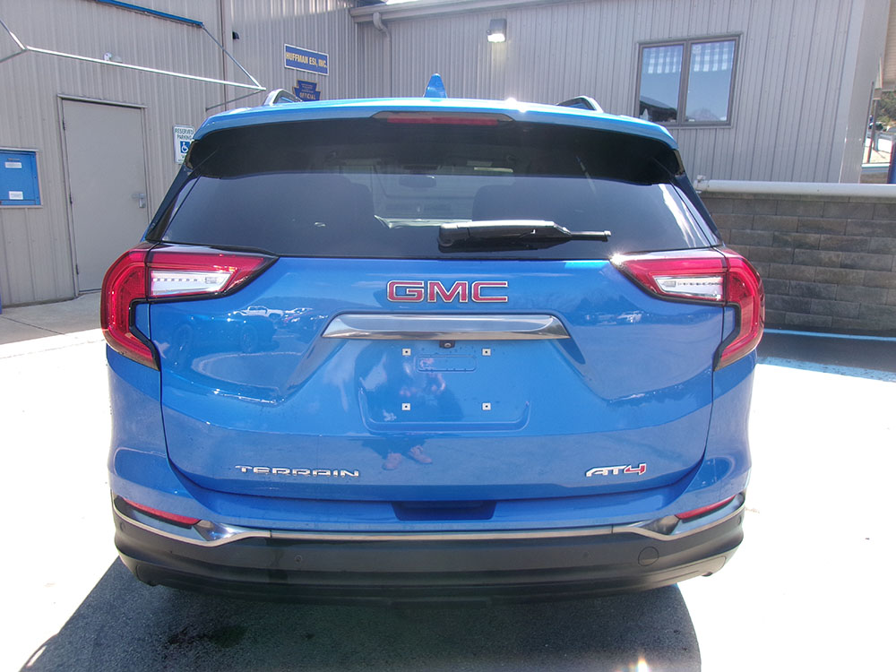 
								2024 GMC Terrain AT4 full									