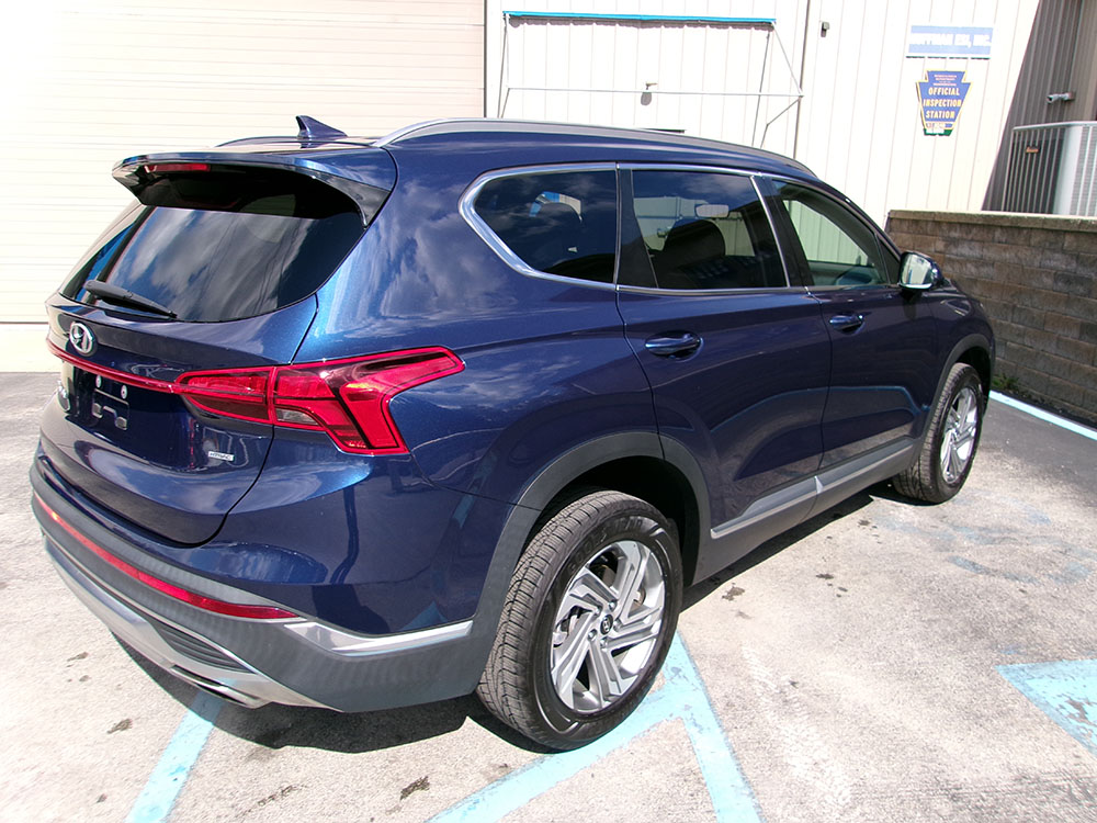 
								2022 Hyundai Santa Fe SEL full									