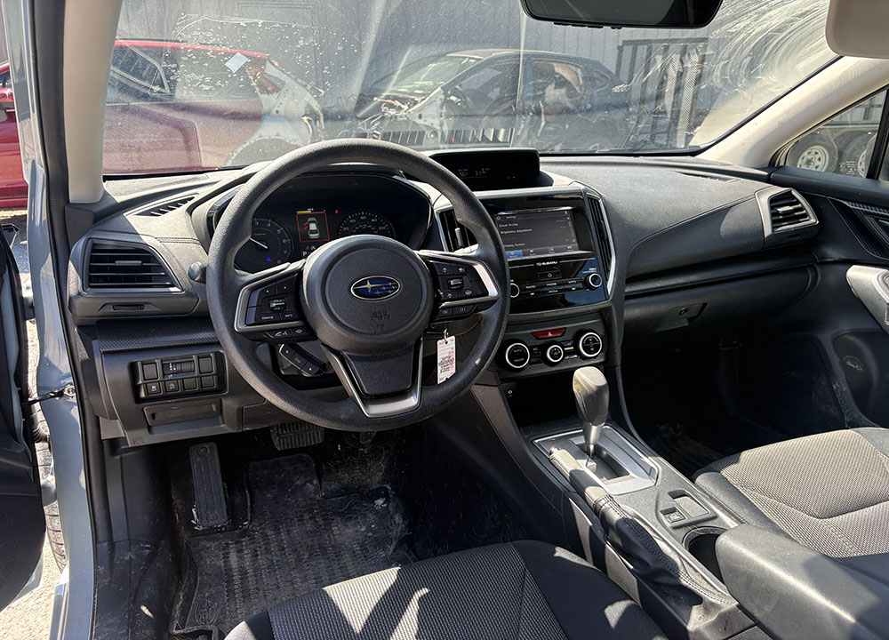 
								SUBARU CROSSTREK full									