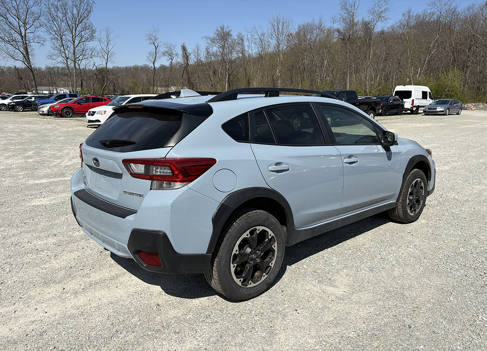 
								SUBARU CROSSTREK PREMIUM full									