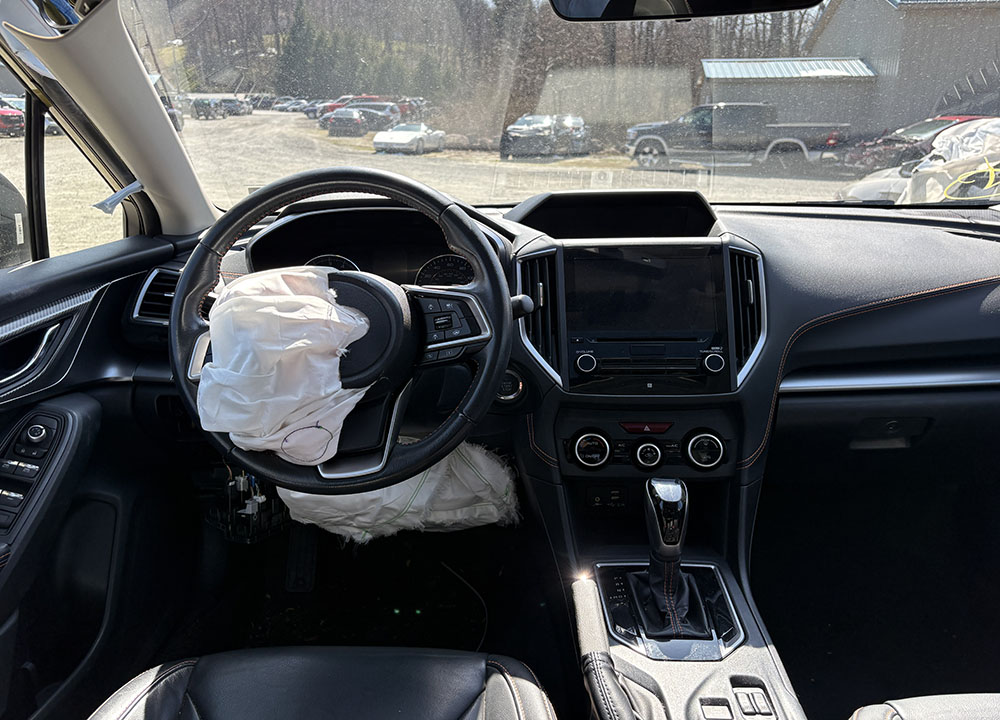 
								SUBARU CROSSTREK LIMITED full									