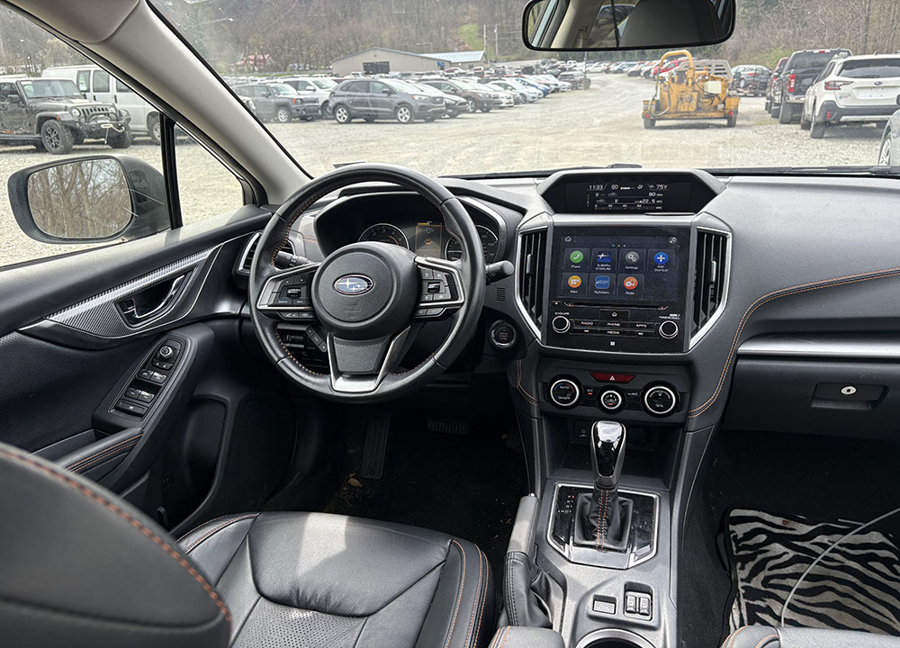 
								SUBARU CROSSTREK LIMITED full									