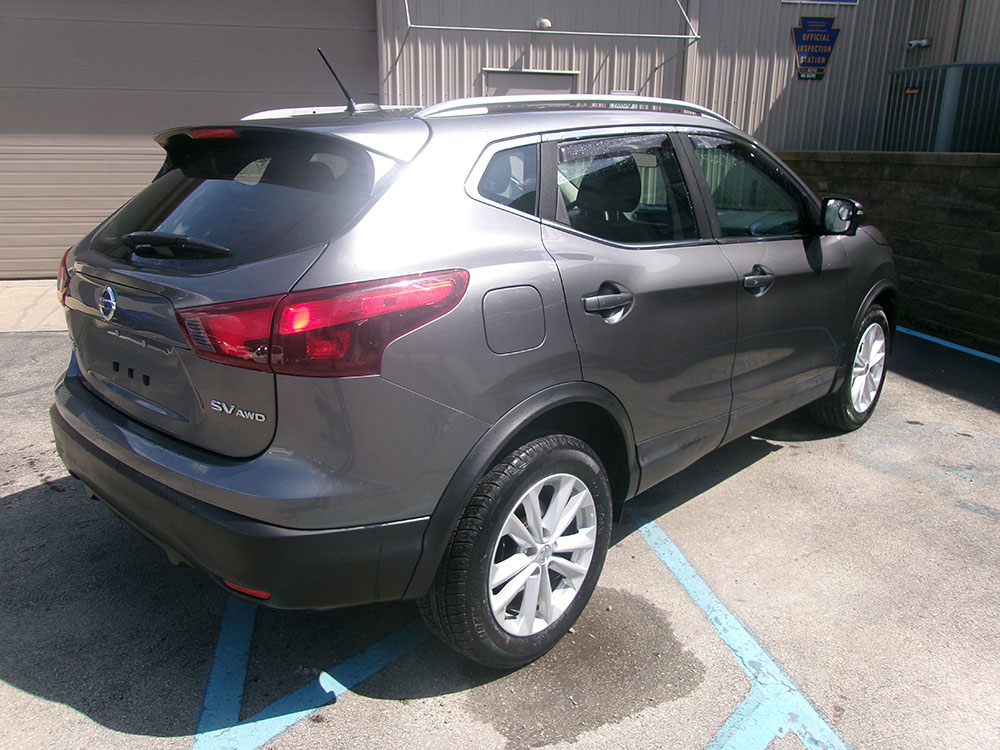 
								NISSAN ROGUE SPORT full									