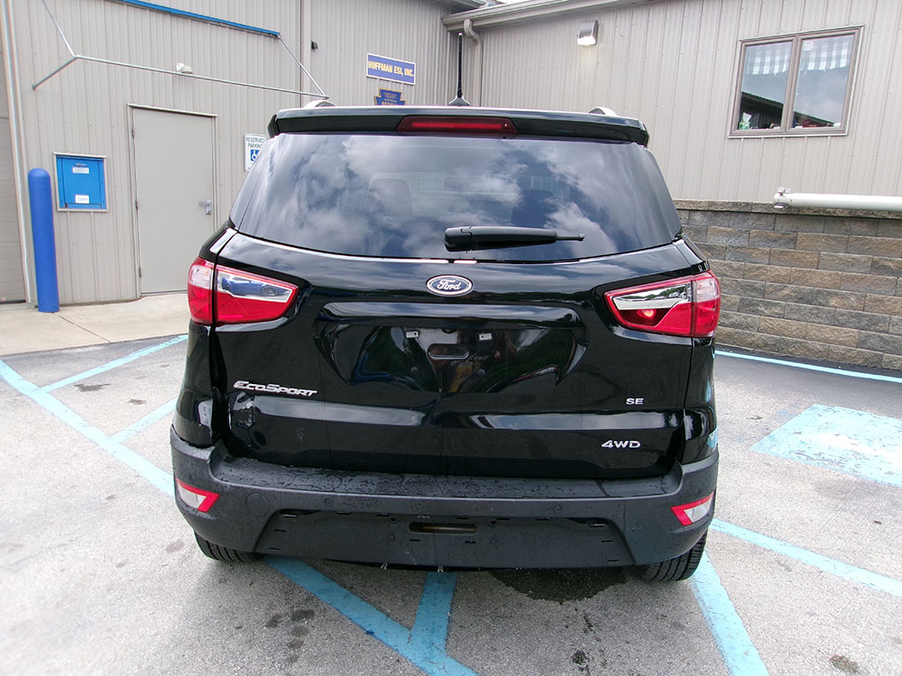 
								2020 Ford EcoSport SE full									
