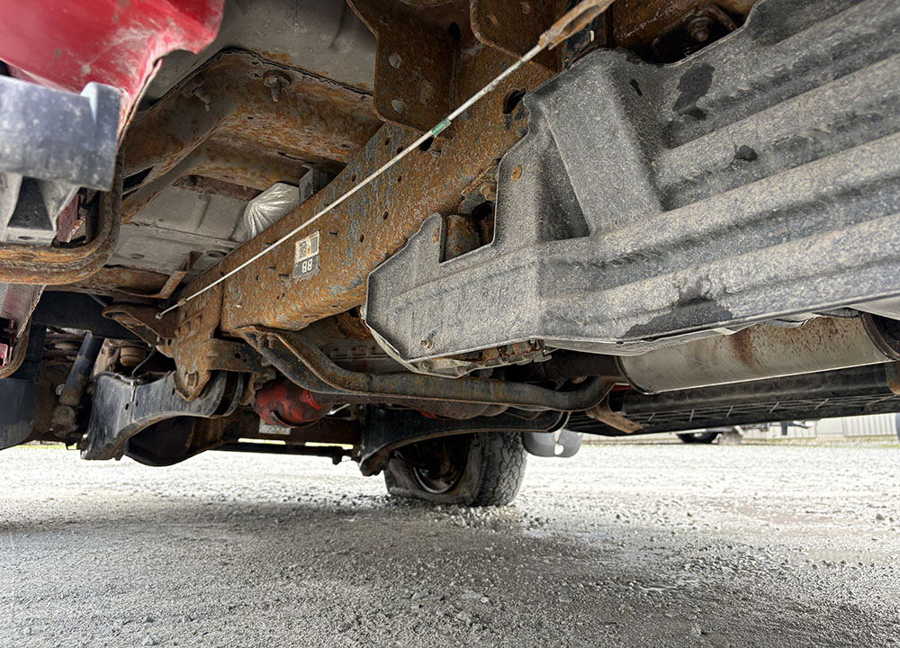 
								FORD F-250 SD REG CAB full									