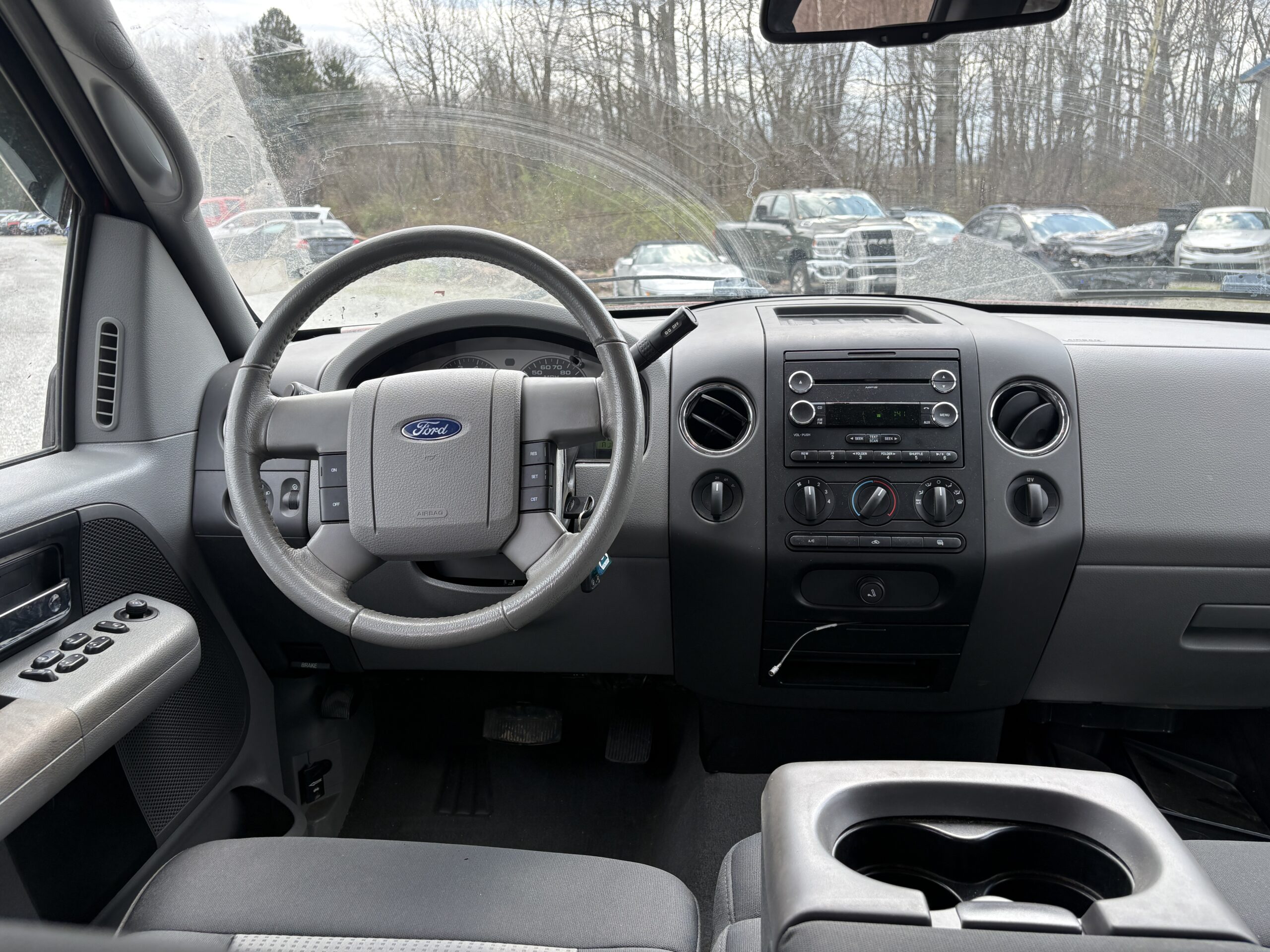 
								FORD F-150 XLT SUPER CREW CAB full									