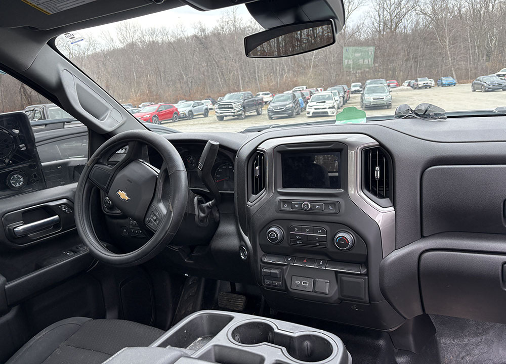 
								CHEVROLET SILVERADO 3500 HD W/T REG CAB 8′ BED full									