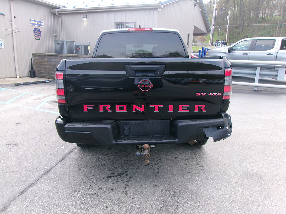 
								NISSAN FRONTIER SV CREW CAB full									