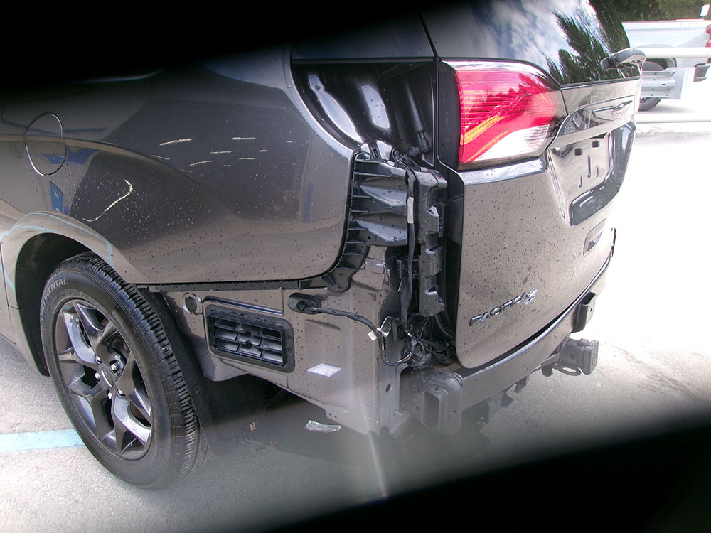 
								CHRYSLER PACIFICA TOURING PLUS full									