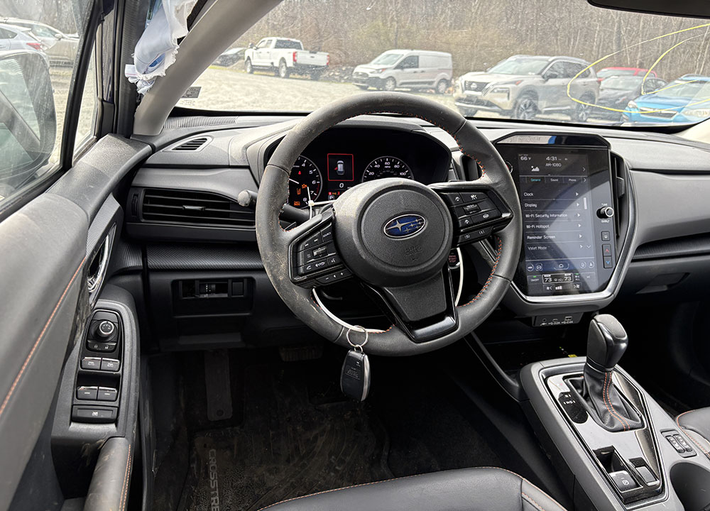 
								SUBARU CROSSTREK LIMITED full									