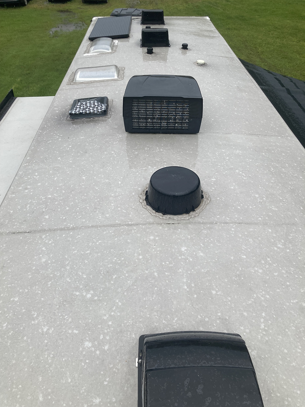 
								2022 Grand Design Transcend Xplor 297QB full									