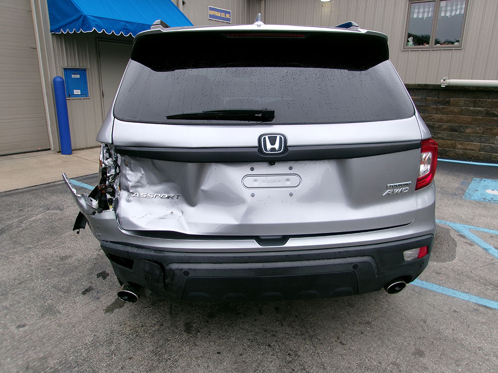 
								2019 Honda Passport Touring full									