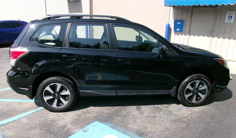 
								2017 Subaru Forester full									