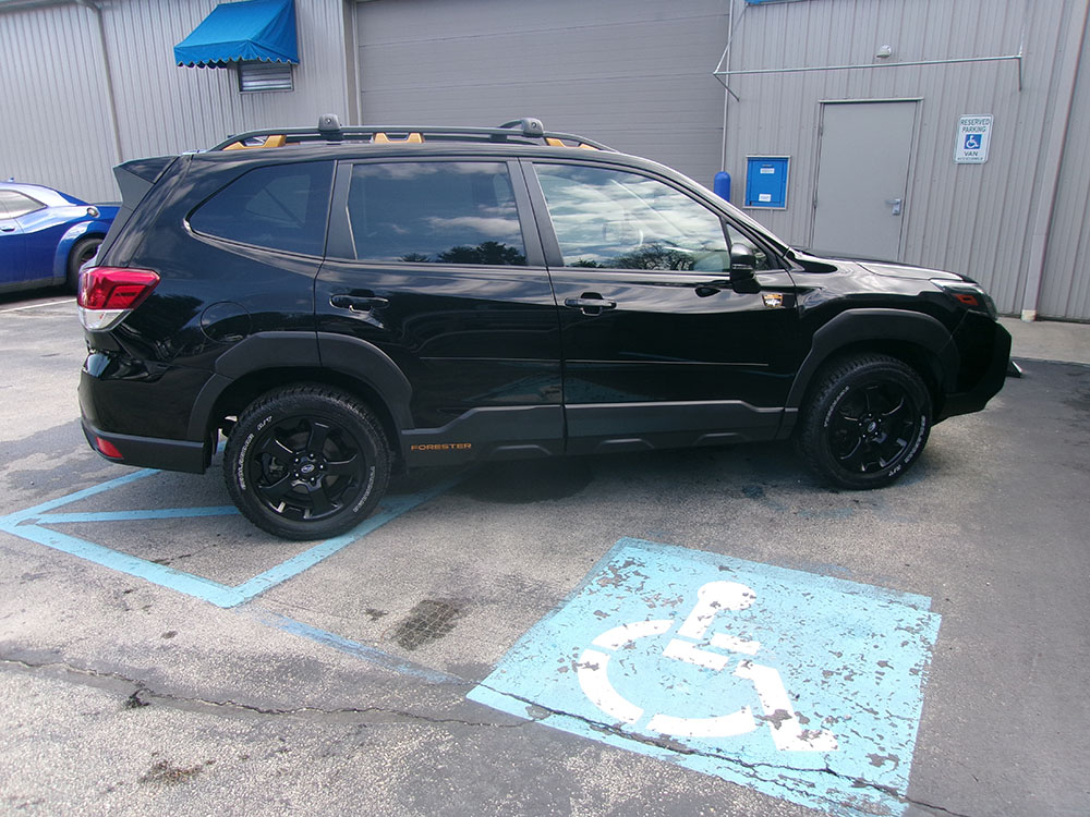 
								SUBARU FORESTER WILDERNESS full									