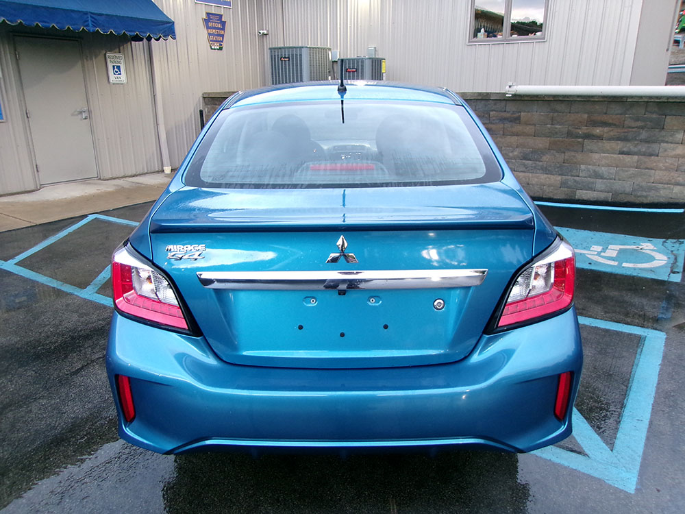 
								2024 Mitsubishi Mirage G4 ES full									