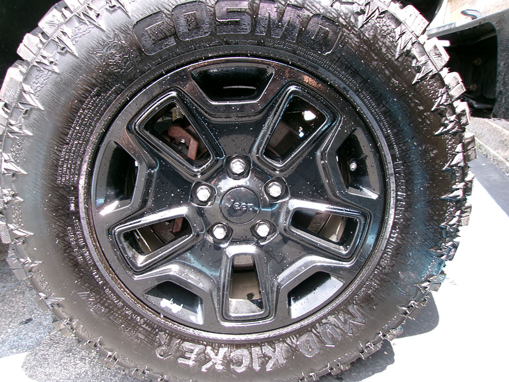 
								2016 Jeep Wrangler Sport full									