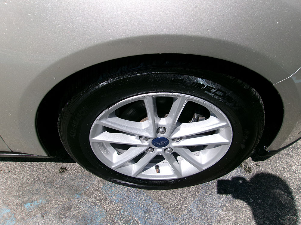 
								2017 Ford Focus SE full									