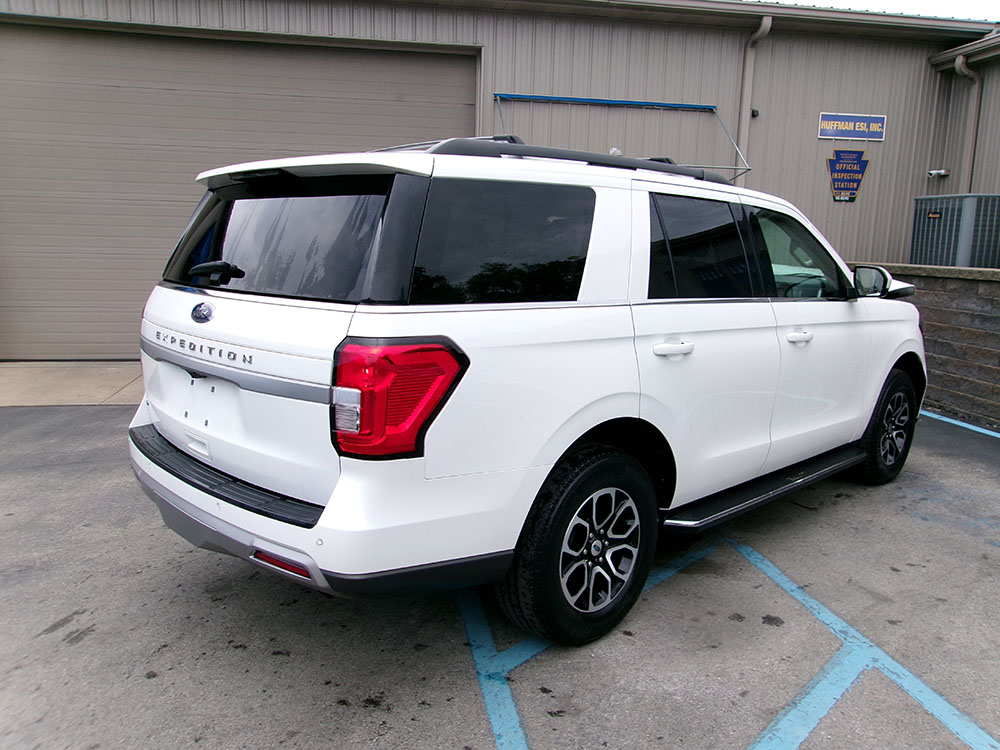 
								FORD EXPEDITION XLT full									