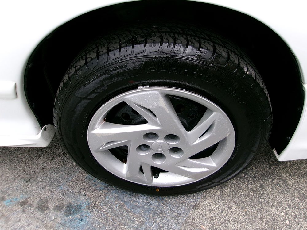 
								PONTIAC SUNFIRE SE full									