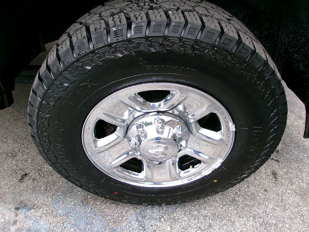
								RAM 2500 TRADESMAN CREW CAB full									
