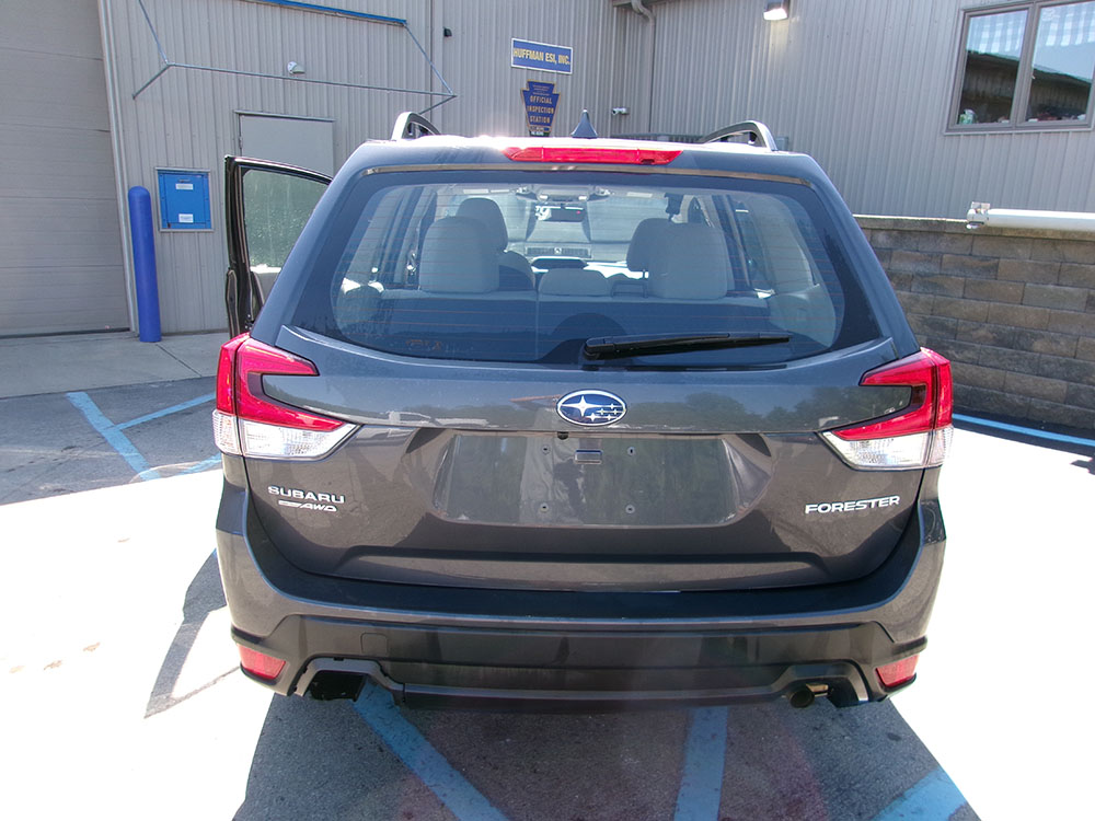 
								2023 Subaru Forester full									