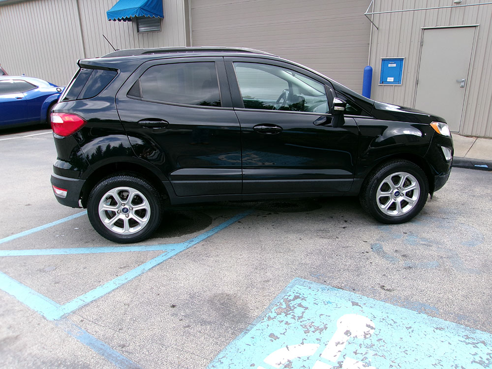 
								2020 Ford EcoSport SE full									