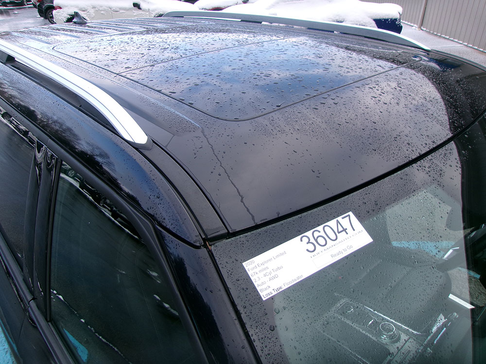 
								FORD EXPLORER LIMITED full									