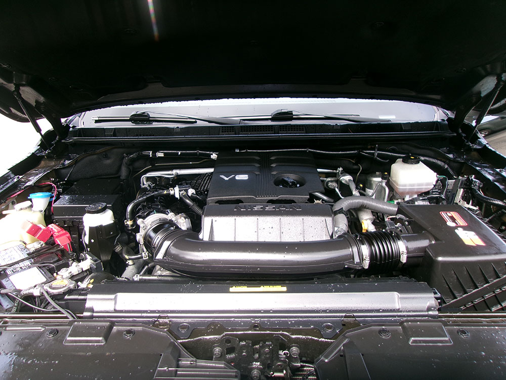 
								NISSAN FRONTIER SV CREW CAB full									