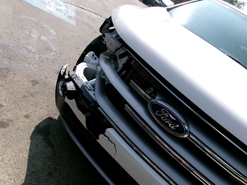 
								2015 Ford Edge SEL full									