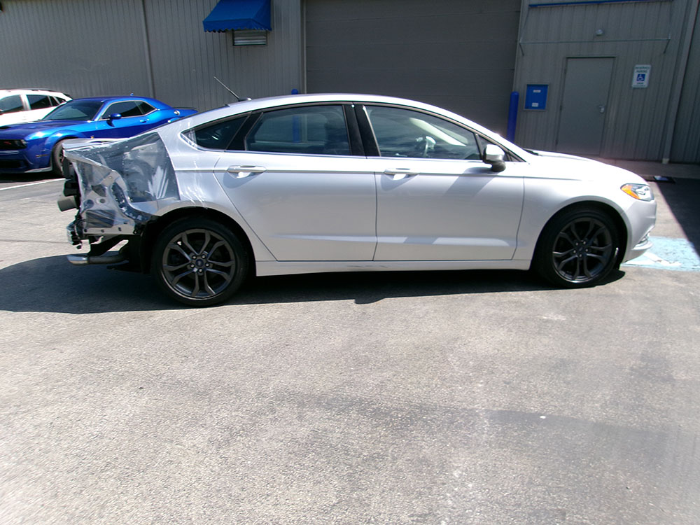 
								FORD FUSION SE ECOBOOST full									