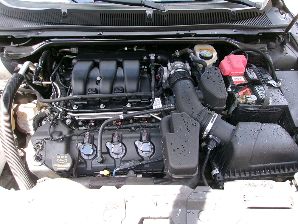 
								2014 Ford Taurus SEL full									
