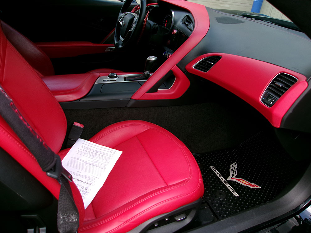 
								2014 Chevrolet Corvette full									
