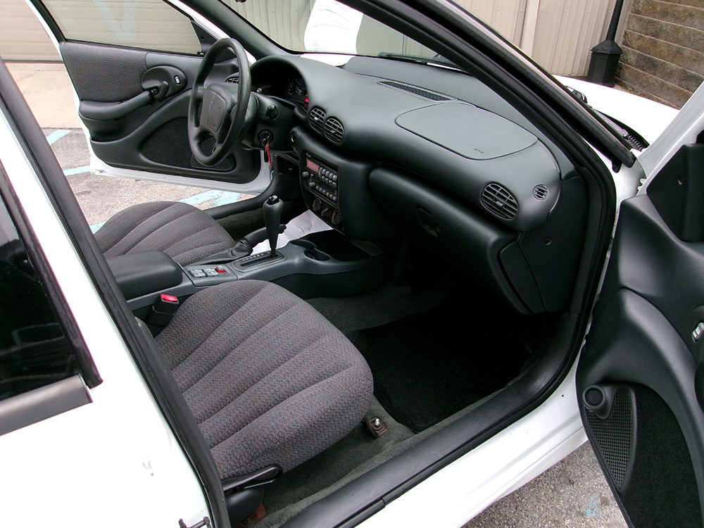 
								PONTIAC SUNFIRE SE full									