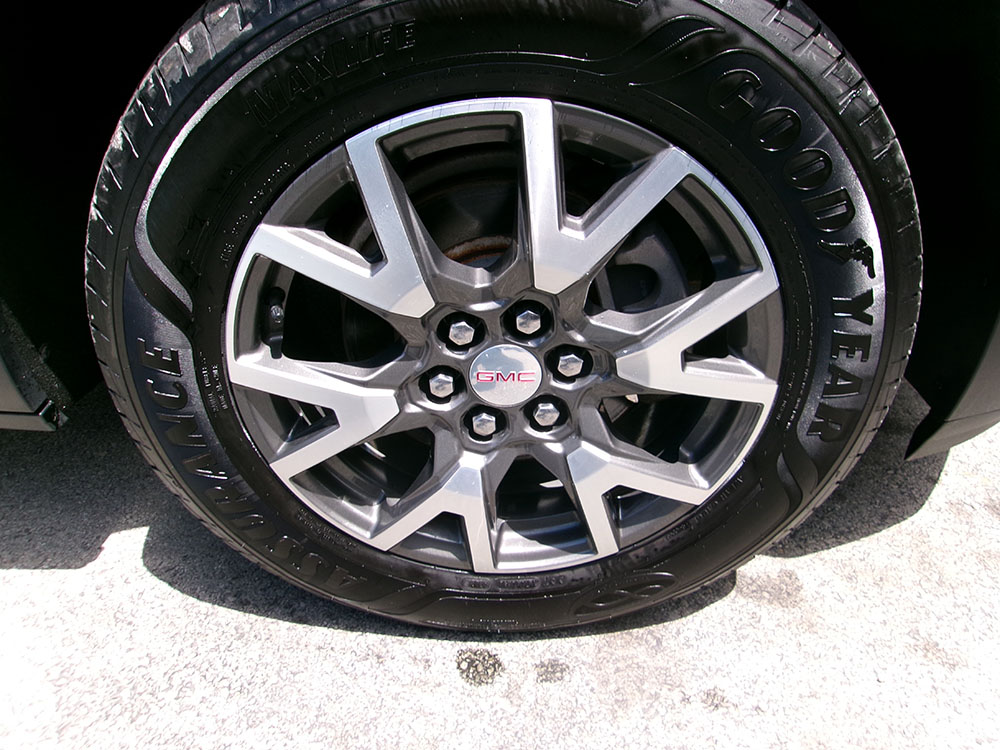 
								2020 GMC Acadia SLE full									