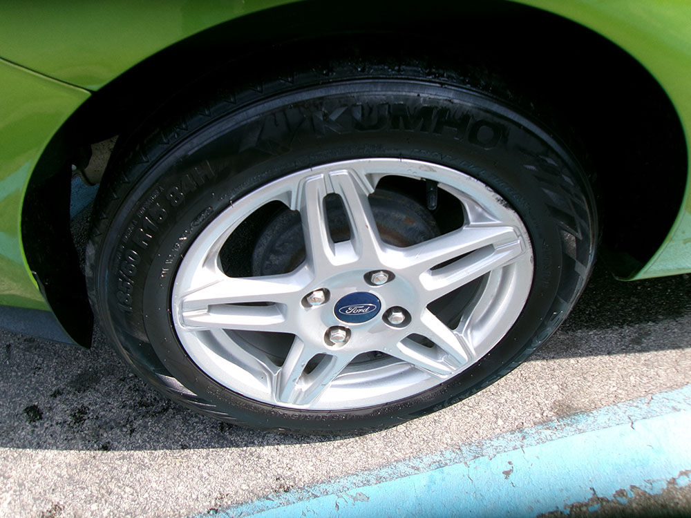 
								2019 Ford Fiesta SE full									