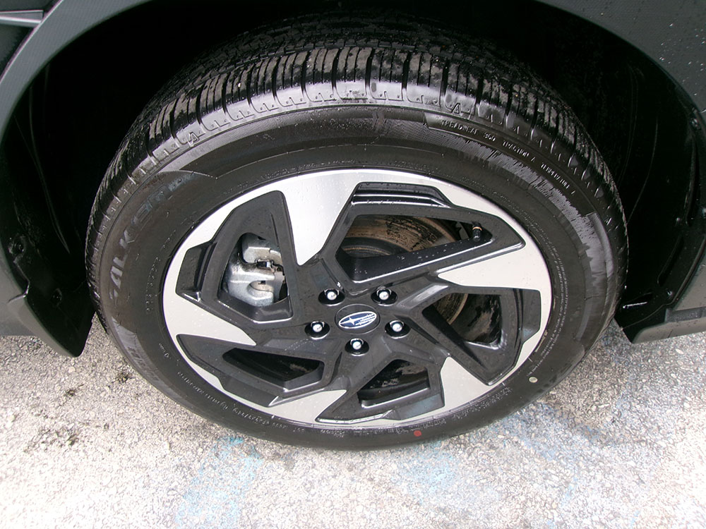 
								SUBARU CROSSTREK LIMITED full									
